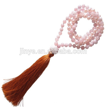 Mão atado rosa cristal pedra mala frisado yoga colar de borla